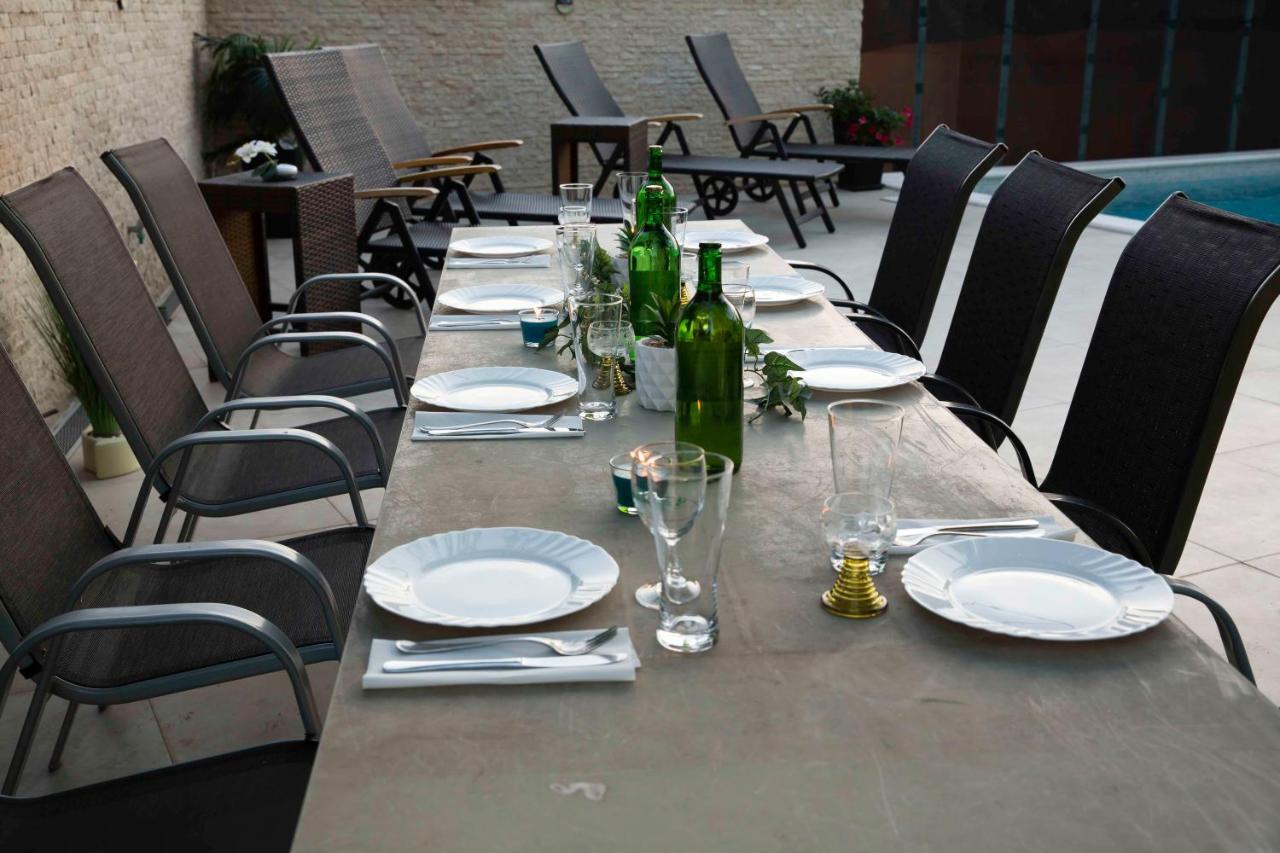 Apartment Mery Pula Zewnętrze zdjęcie