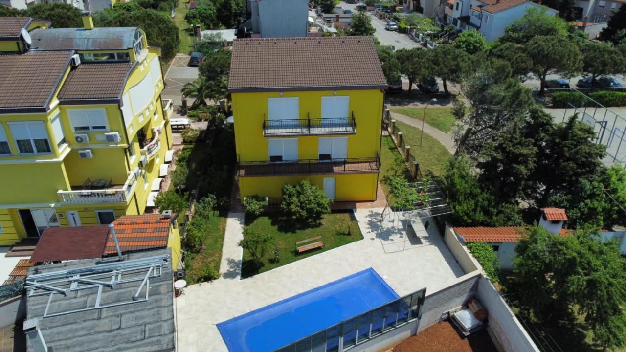 Apartment Mery Pula Zewnętrze zdjęcie