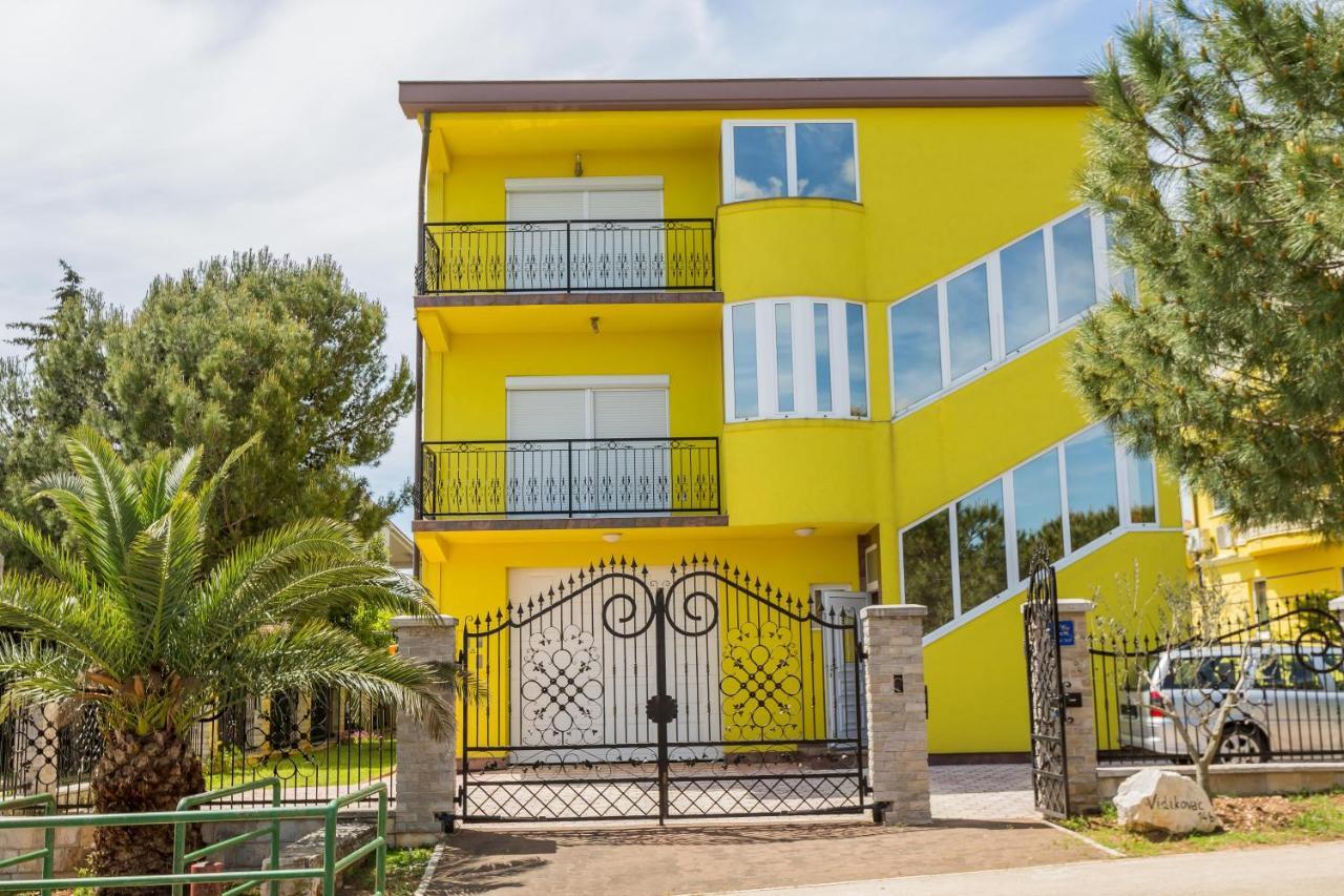 Apartment Mery Pula Zewnętrze zdjęcie